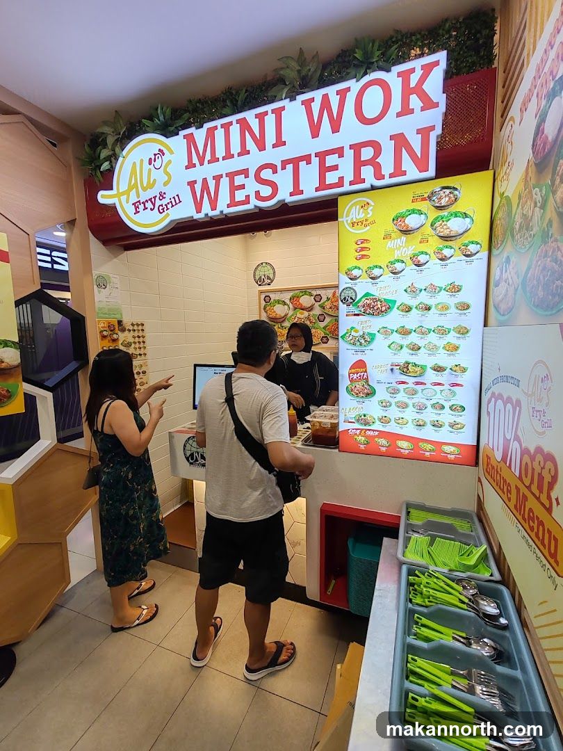 Ali's Fry & Grill Mini Wok Western