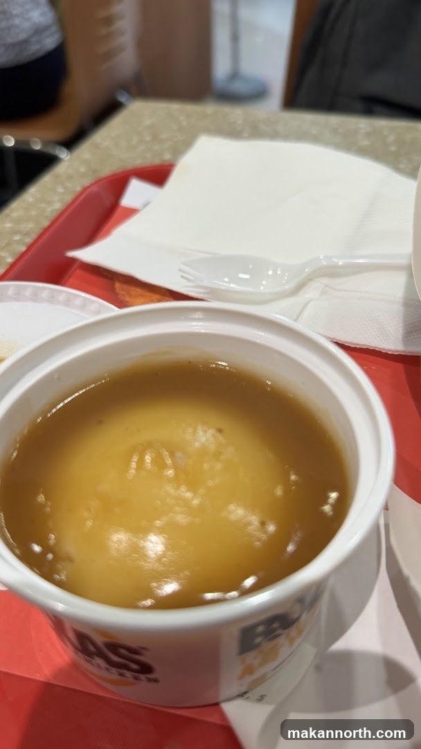 Mashed Potatoes with Gravy