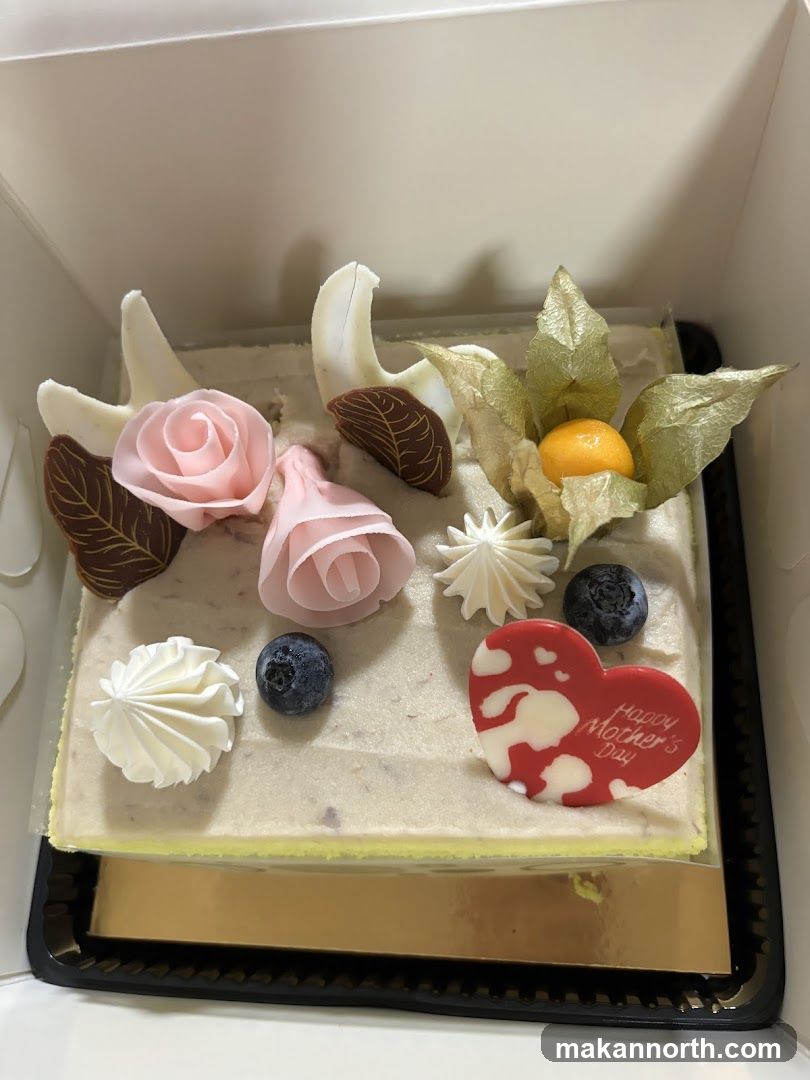 Mother's Day Cake