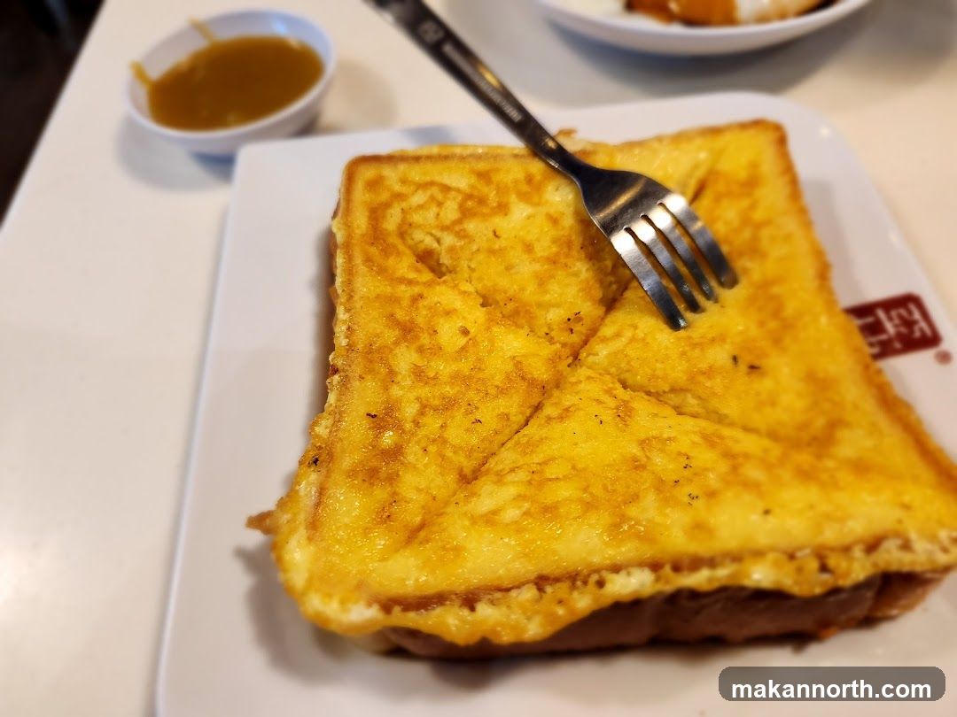 French Toast with Dipping Sauce