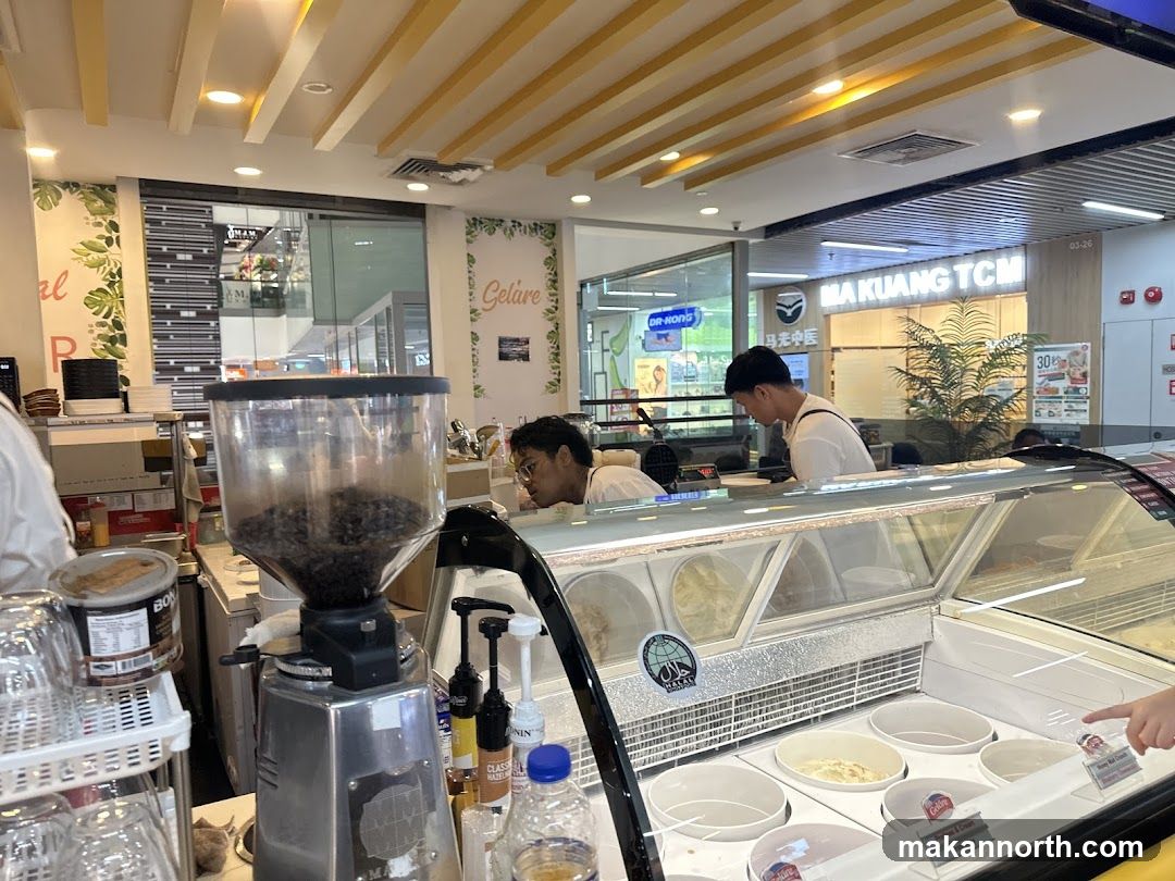 Ice Cream Shop Counter