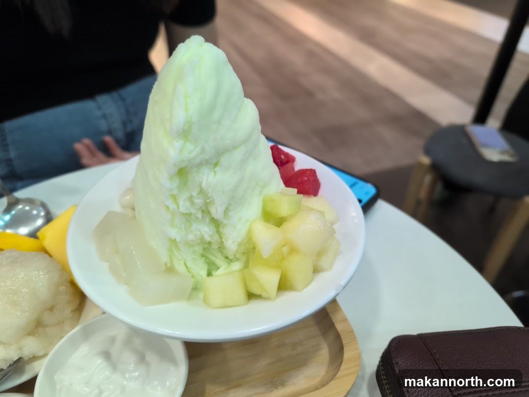 Shaved Ice Dessert with Fruit