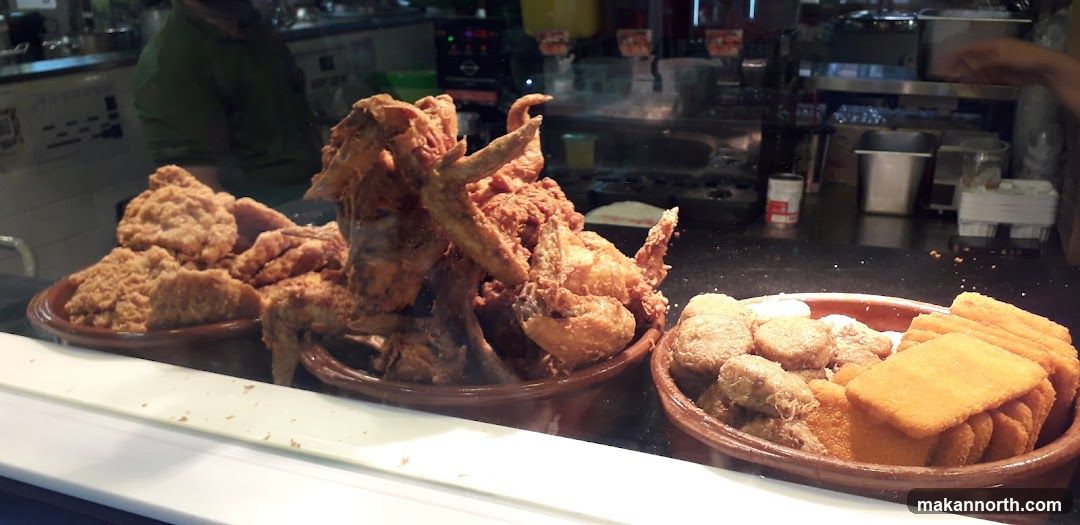 Fried Food Display
