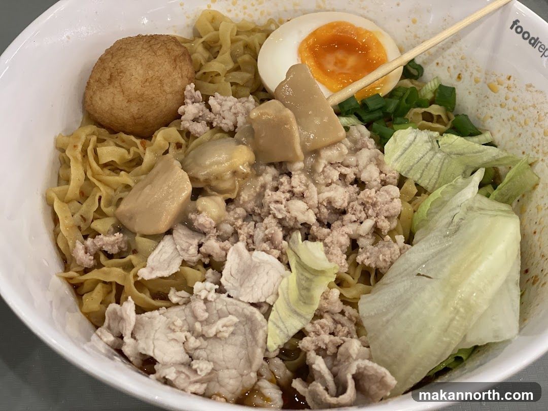 Noodles with Toppings