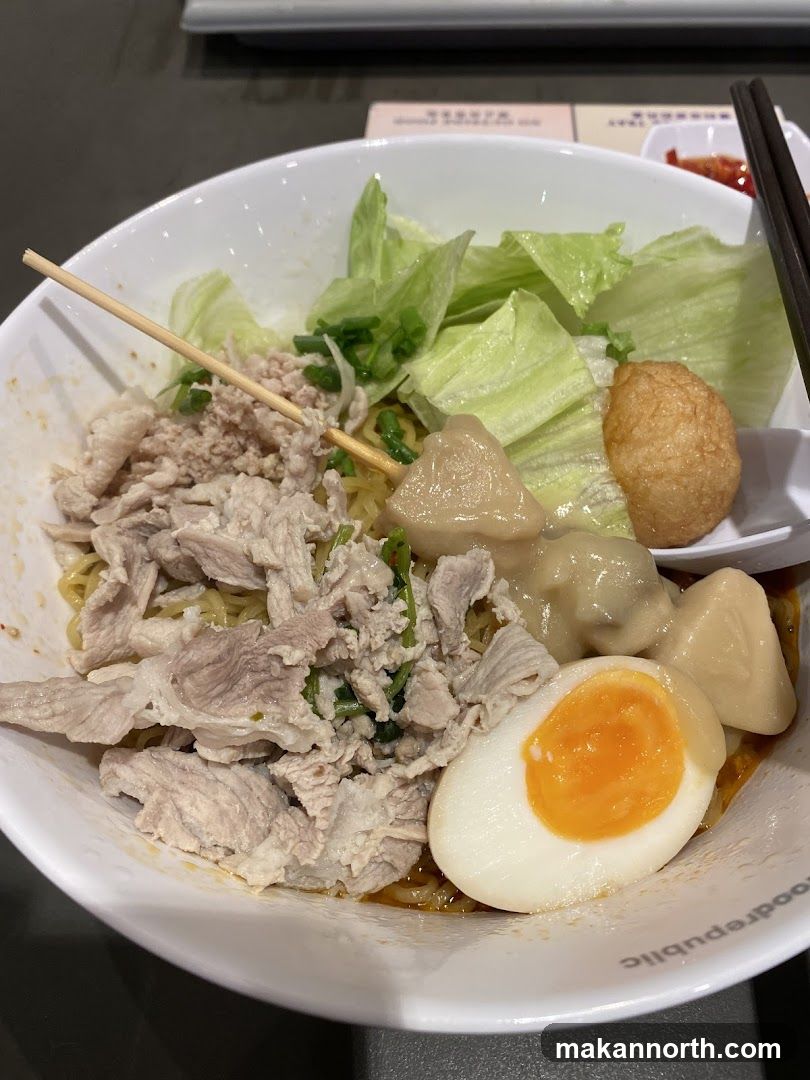 Noodle Dish with Pork and Egg