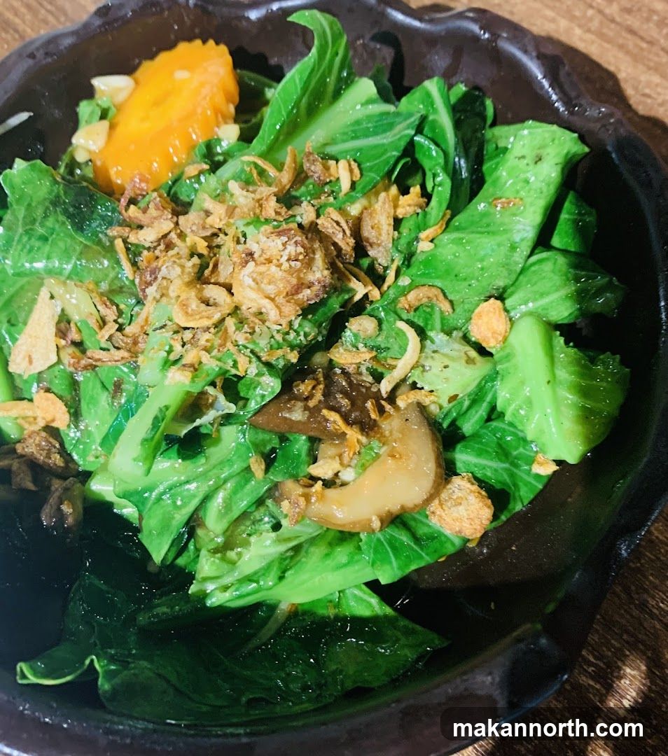 Stir-fried Greens with Mushrooms and Carrots