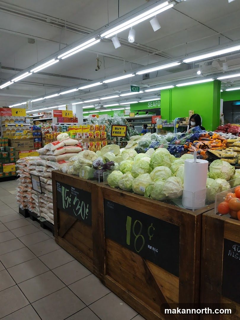 Supermarket Produce Aisle