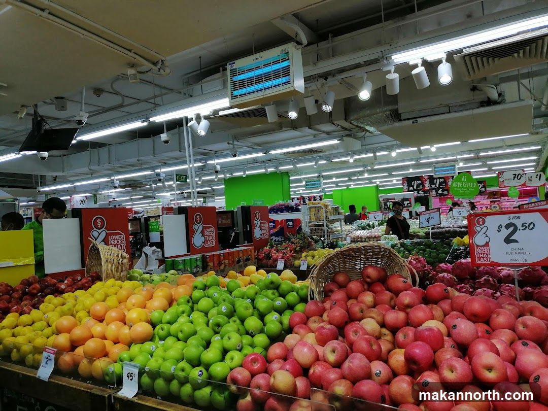 Supermarket Produce Aisle