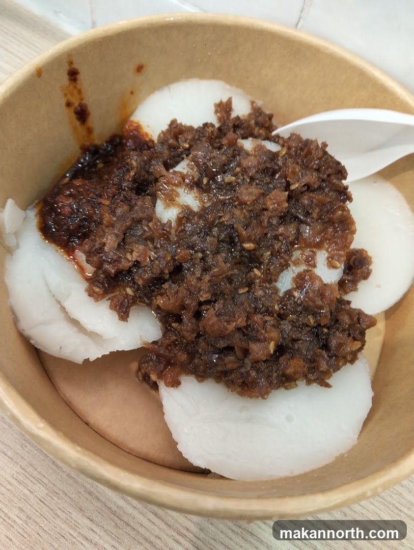 Rice cakes with savory topping