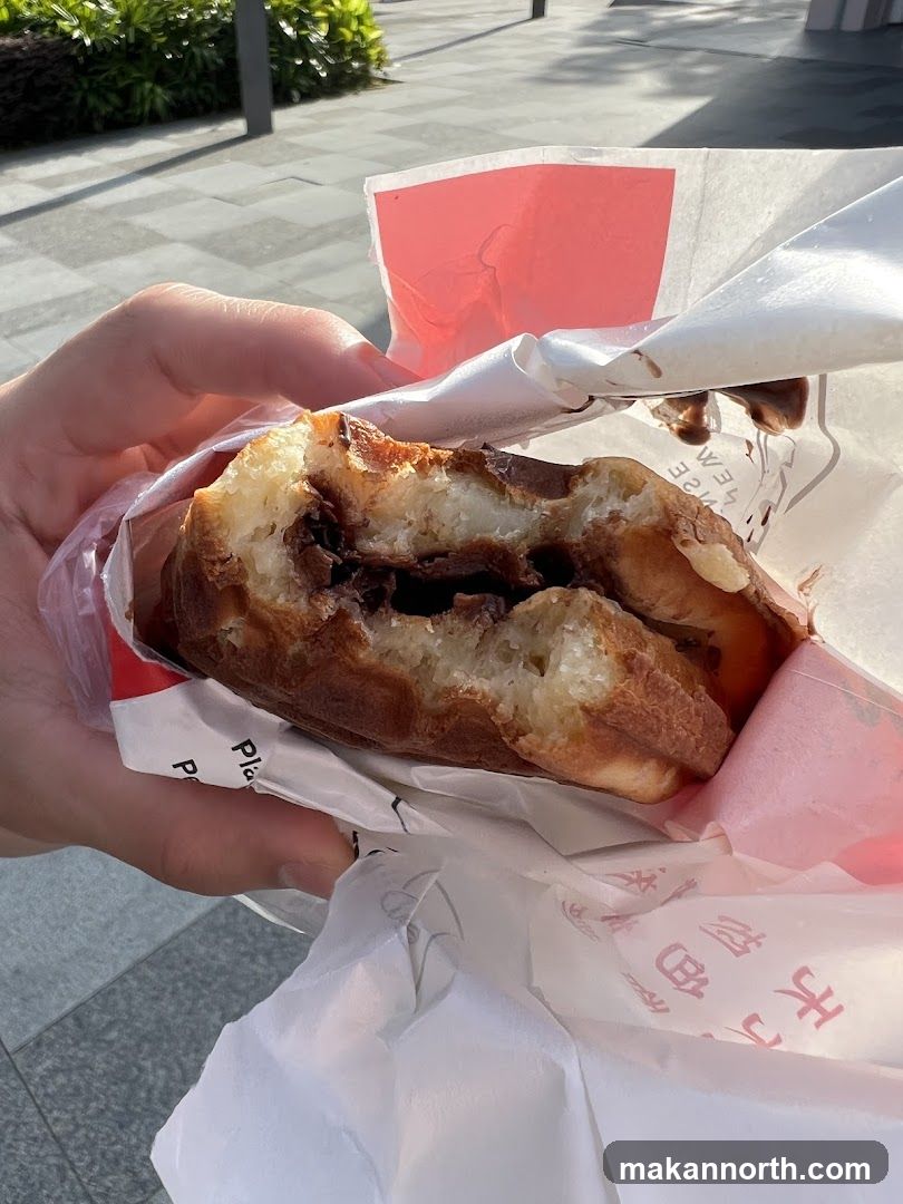 Chocolate filled pastry