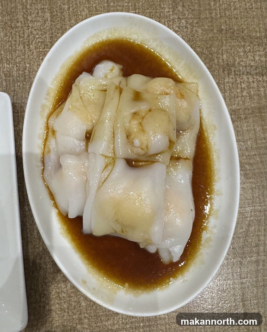 Steamed Rice Rolls with Sauce