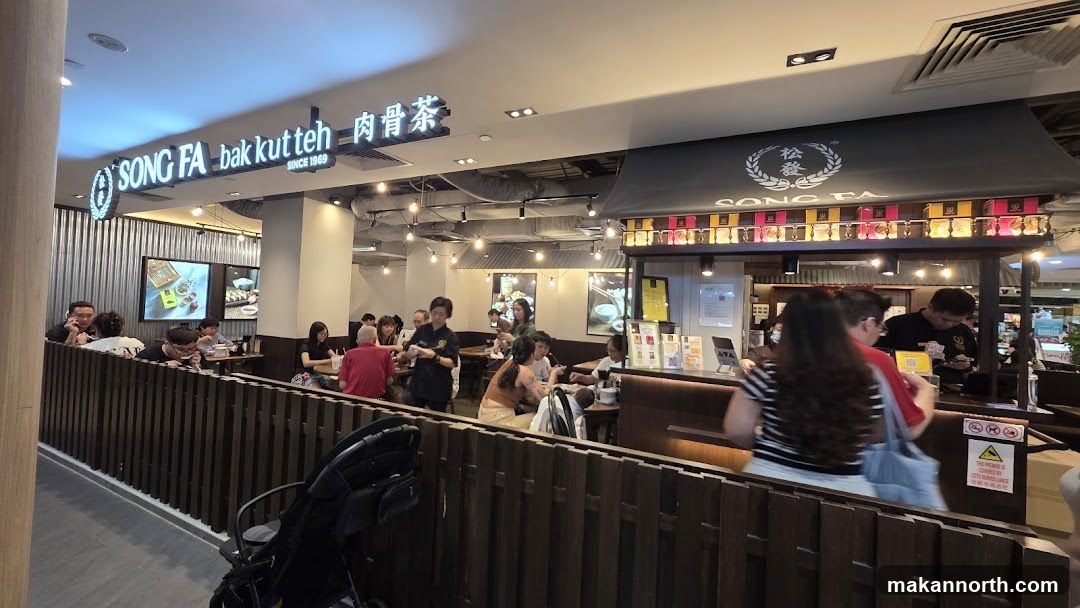 Song Fa Bak Kut Teh Restaurant Interior