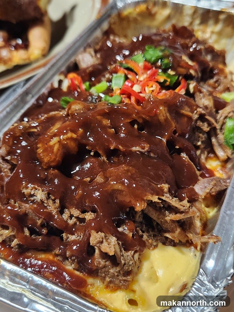 Pulled Pork with Cheese and Chili