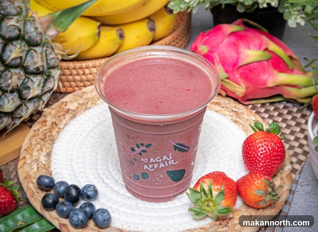Acai Smoothie with Fruits
