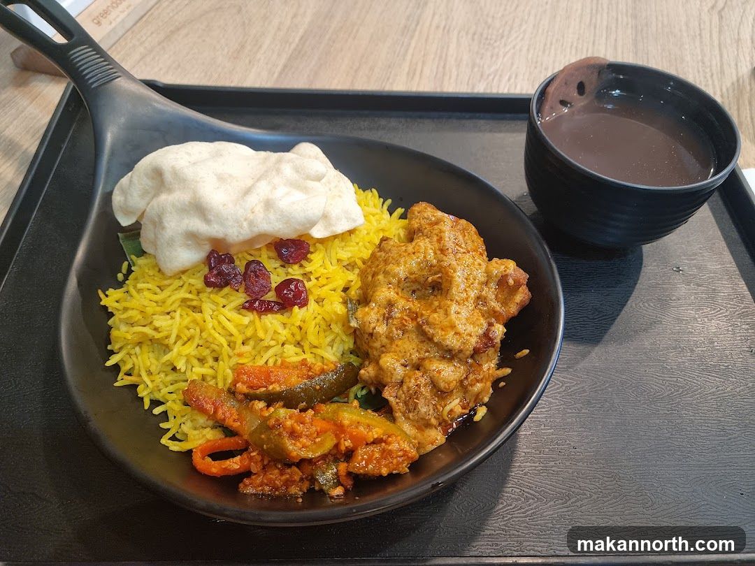 Chicken Curry Rice Plate