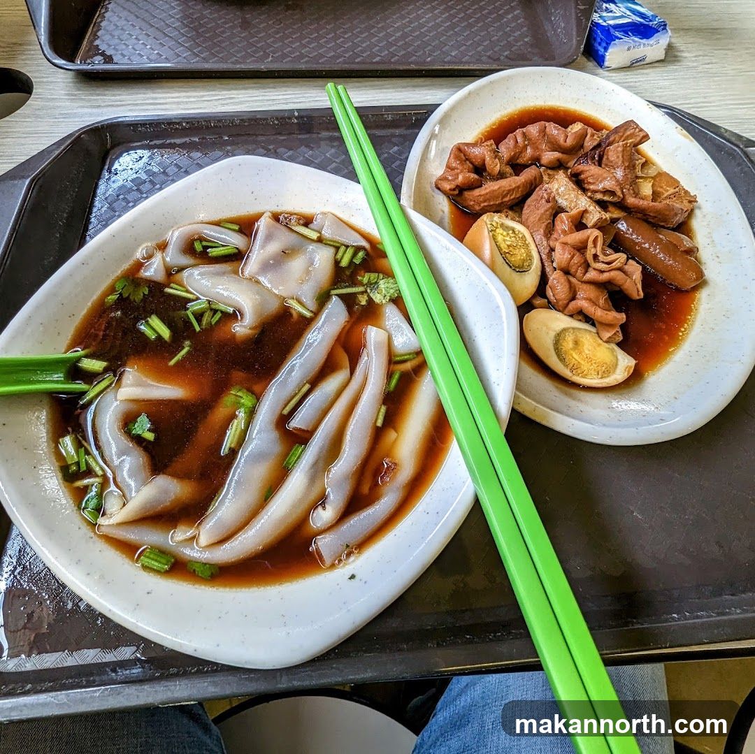 Braised Intestines and Noodles