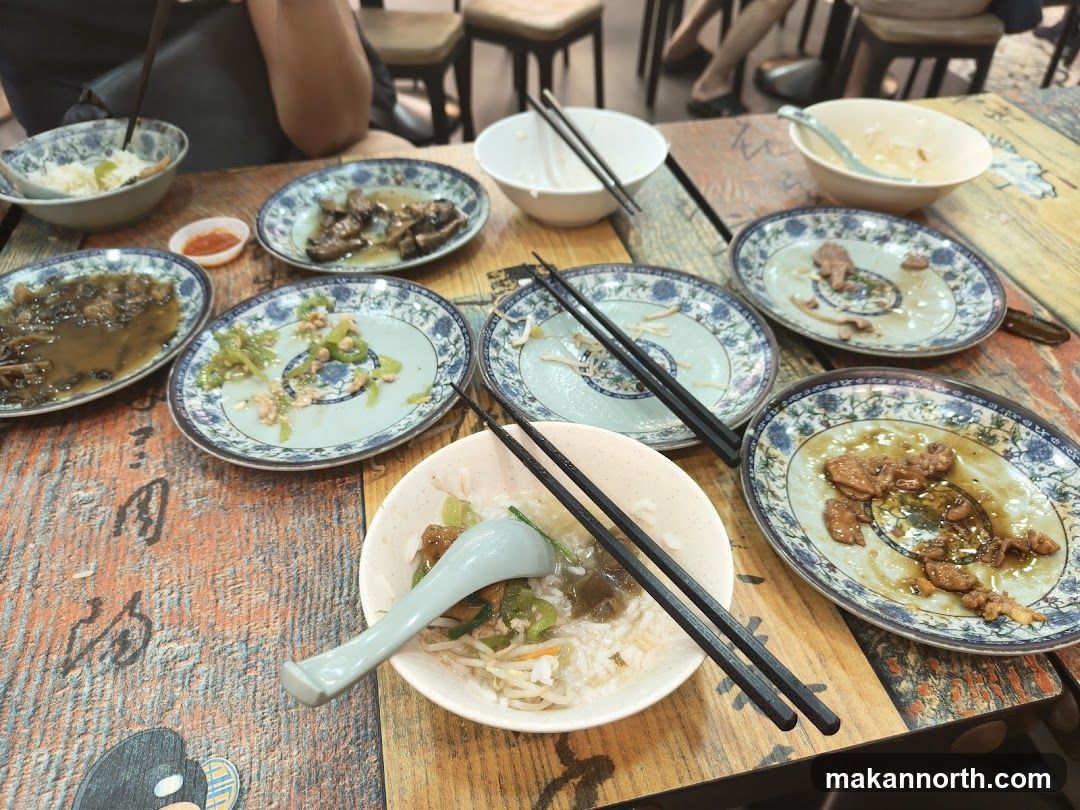 Table with leftover food