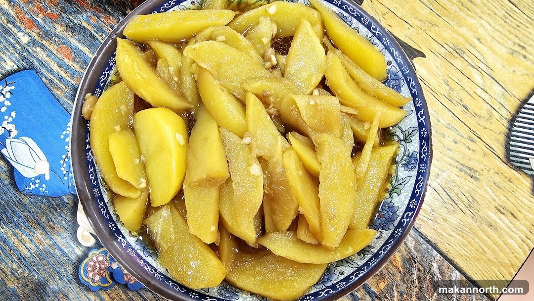 Braised Yellow Squash