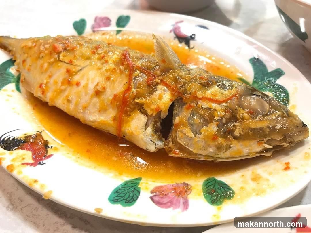 Steamed Fish with Chili Sauce