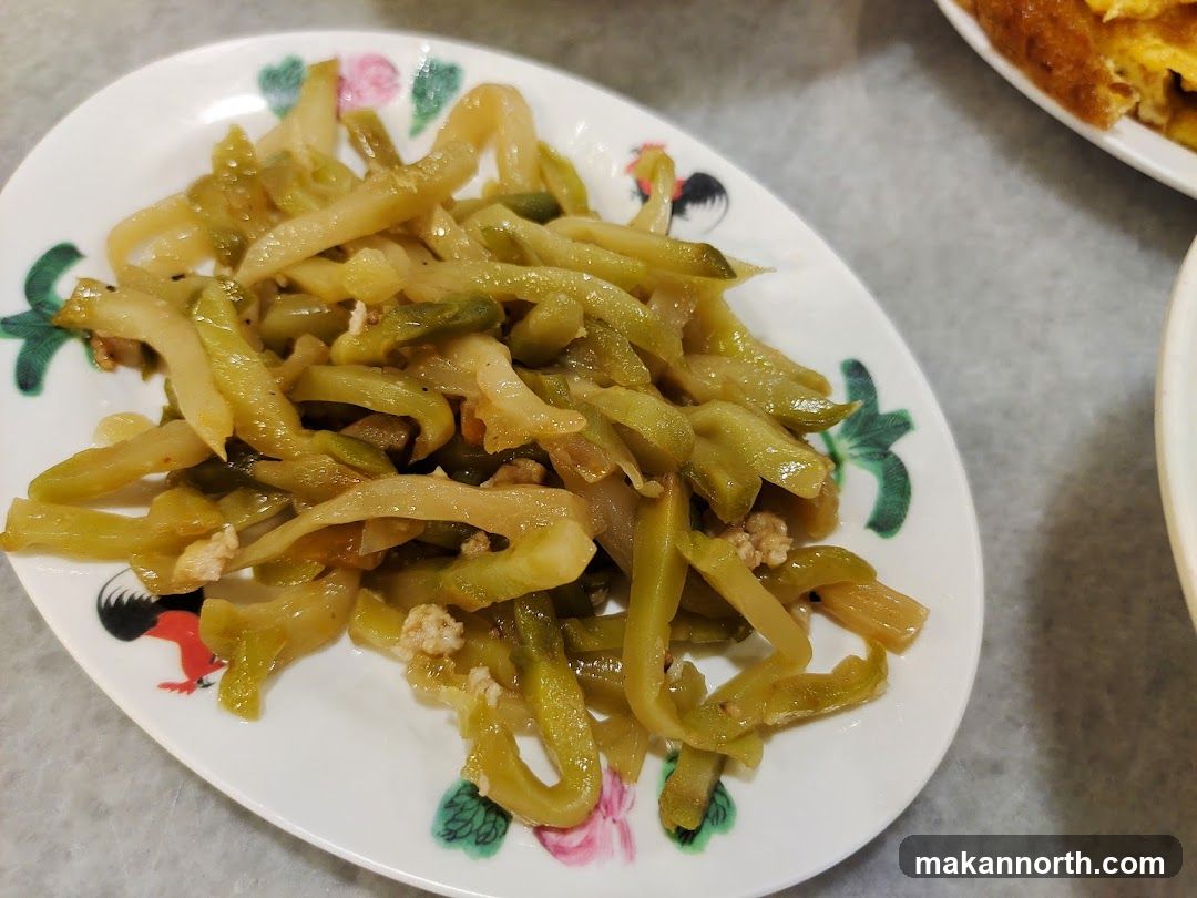 Pickled Mustard Greens with Minced Pork
