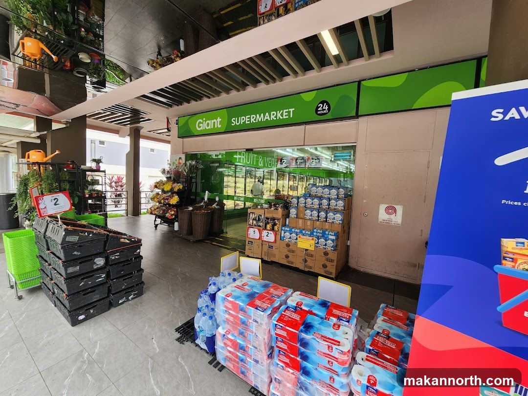Giant Supermarket