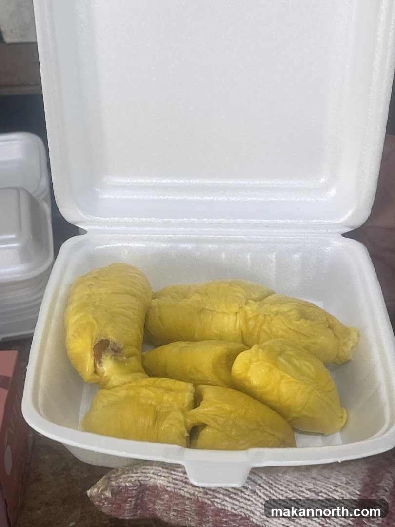 548 Durian Stall - Ah Kiat