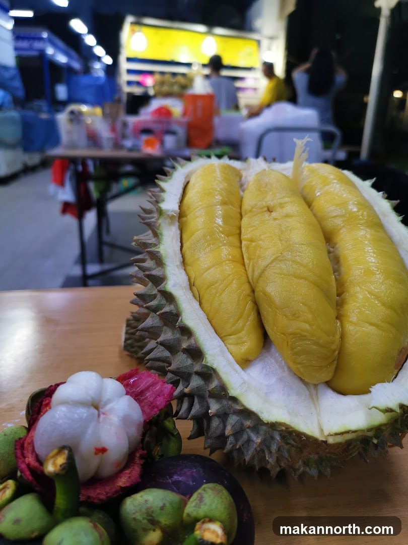 Fresh Durian and Mangosteen