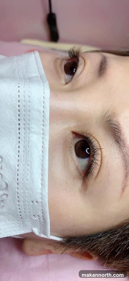 Eyelash Extension Application