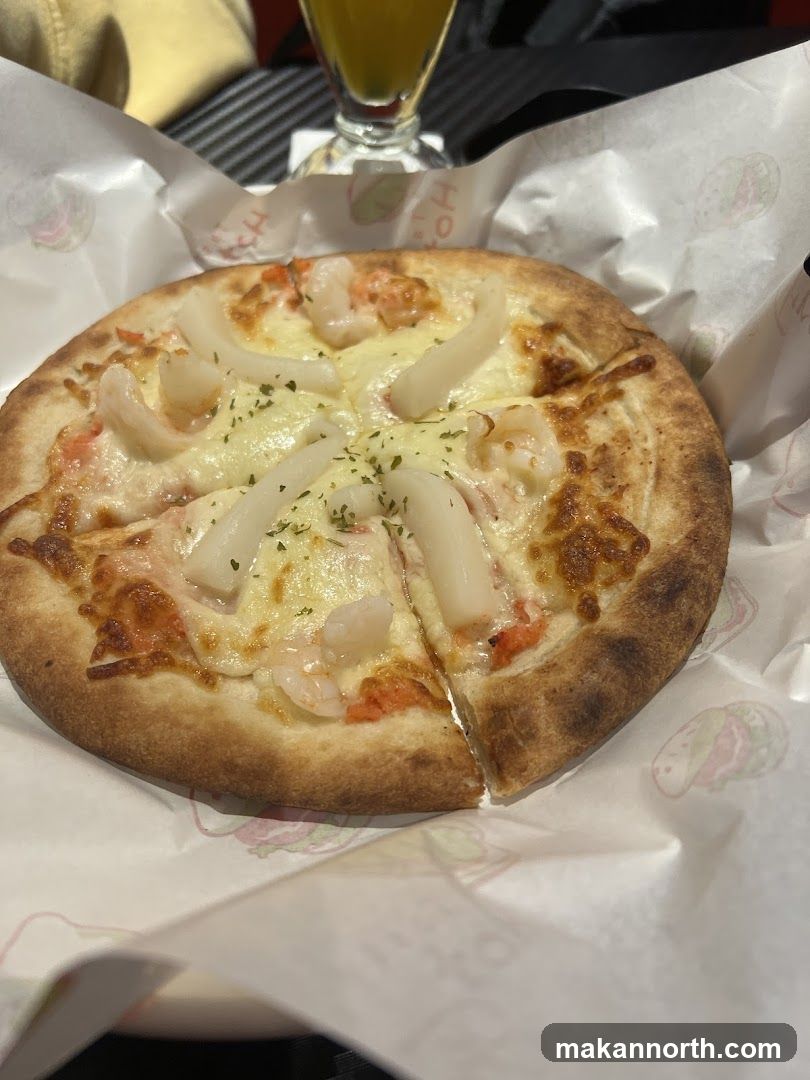 Seafood Pizza