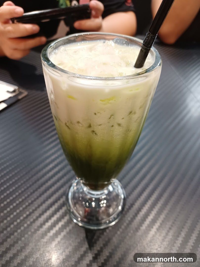 Iced Matcha Latte