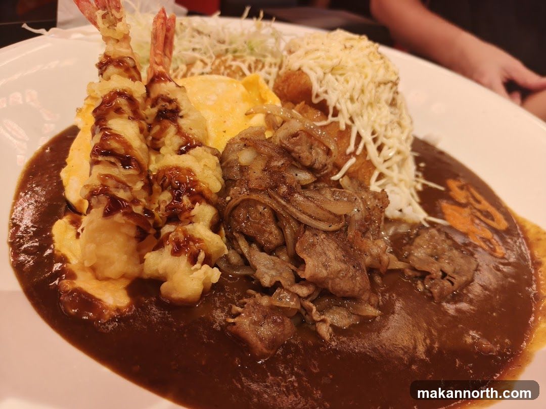 Japanese Curry with Shrimp Tempura and Beef