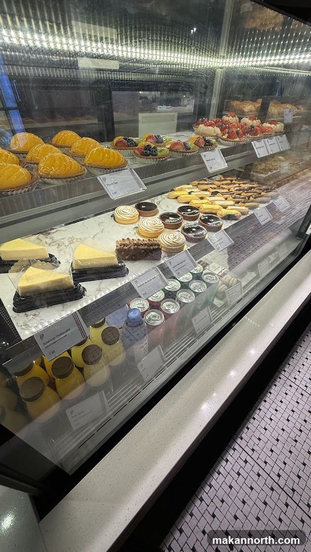 Dessert Display Case