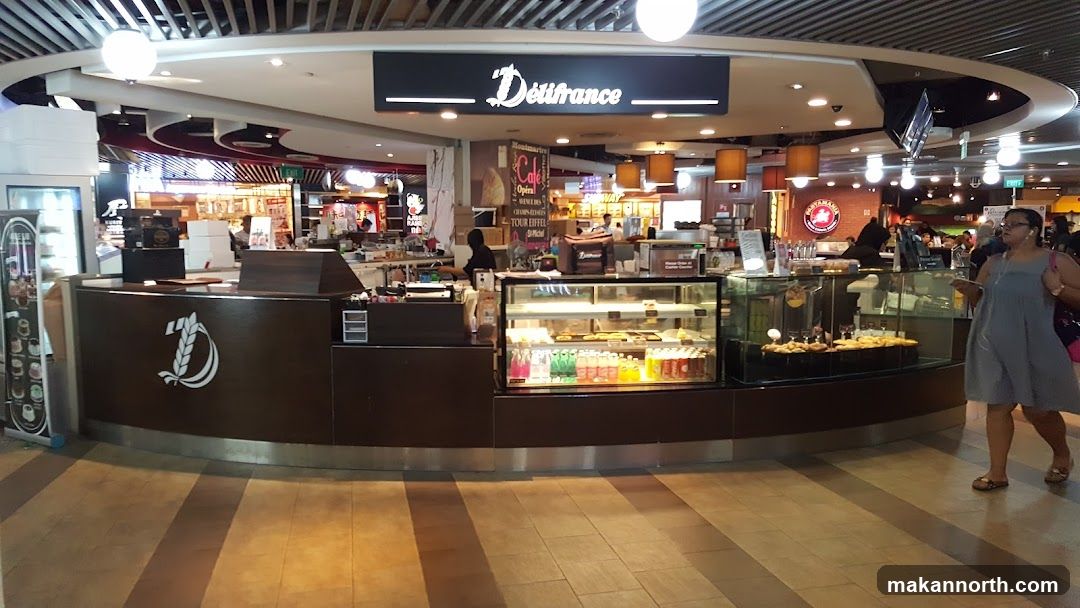 Dessert Cafe Counter