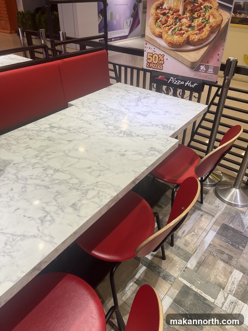 Pizza Hut Dining Area
