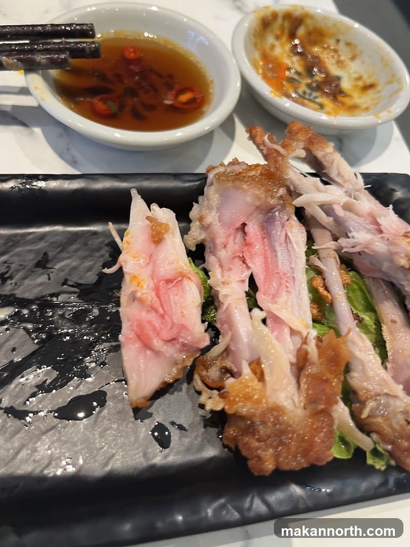 Fried Meat Dish with Dipping Sauce