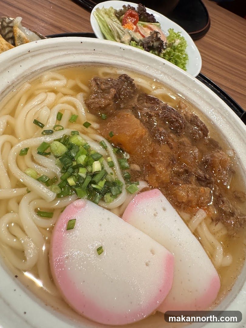 Udon Noodle Soup with Beef and Fish Cake