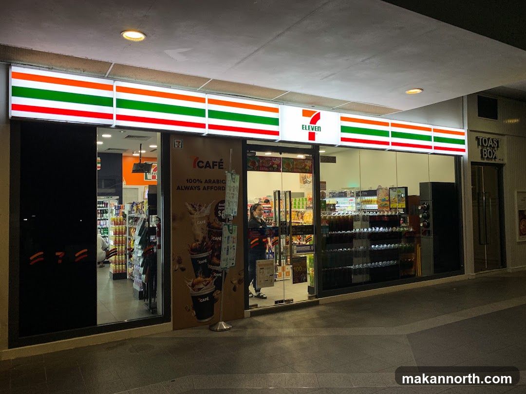 7-Eleven Storefront