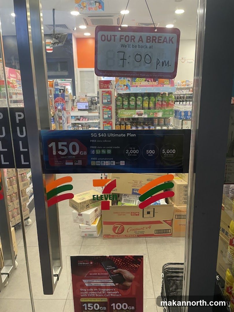 7-Eleven Storefront