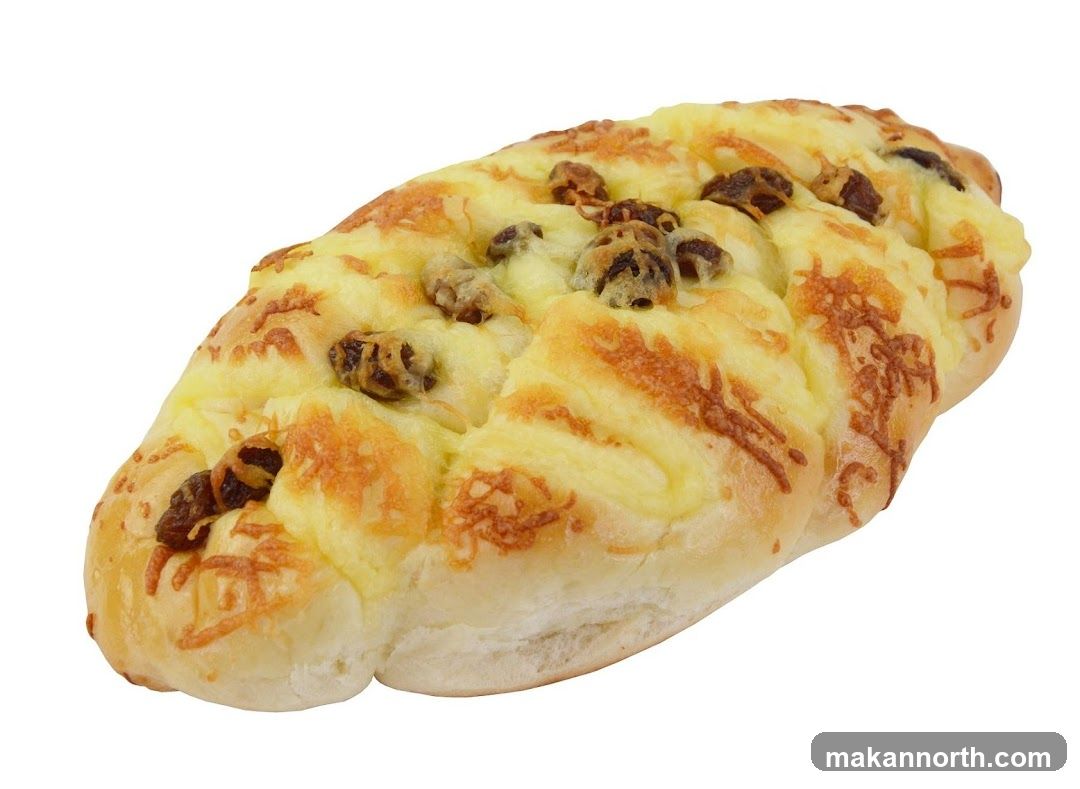Raisin and Cheese Pastry