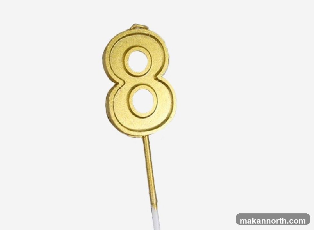 Number 8 Candle