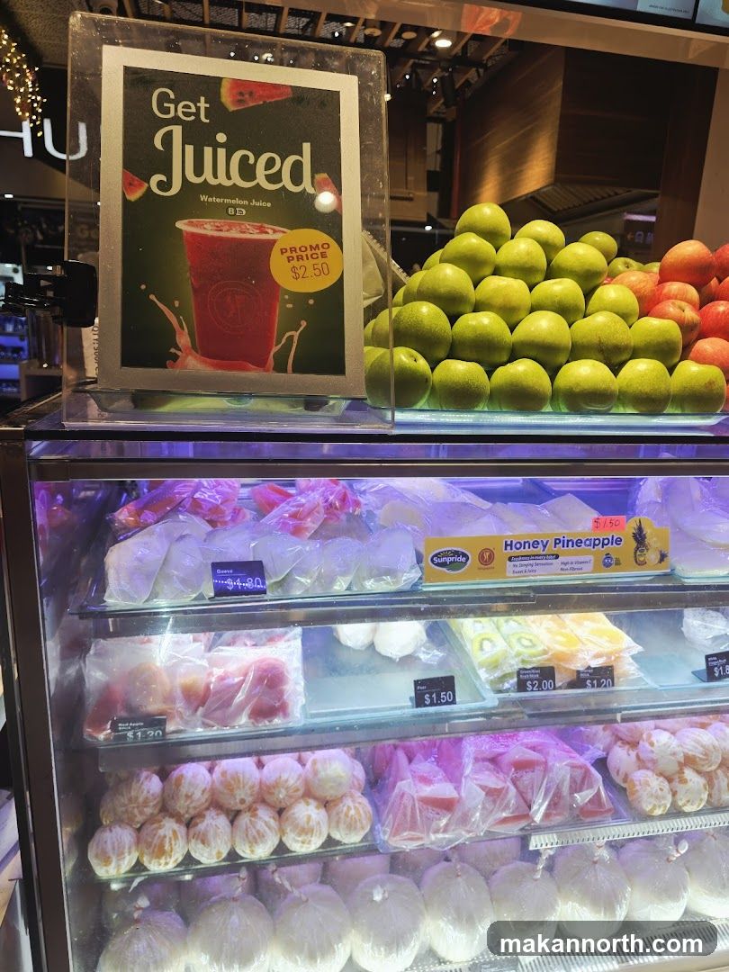 Juice and Fruit Display