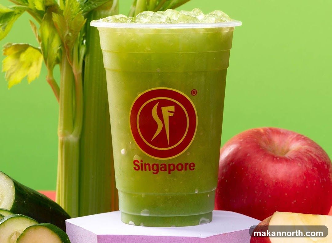 Green Juice with Apple and Celery