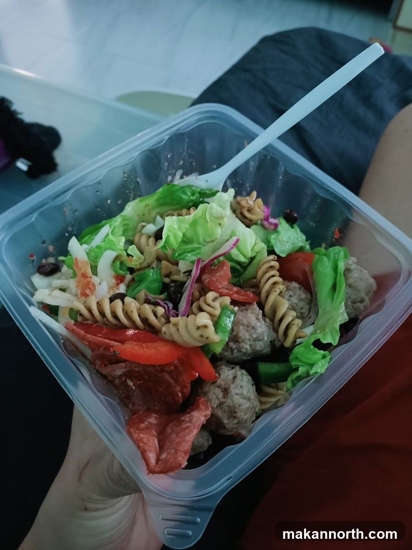 Pasta Salad with Meatballs