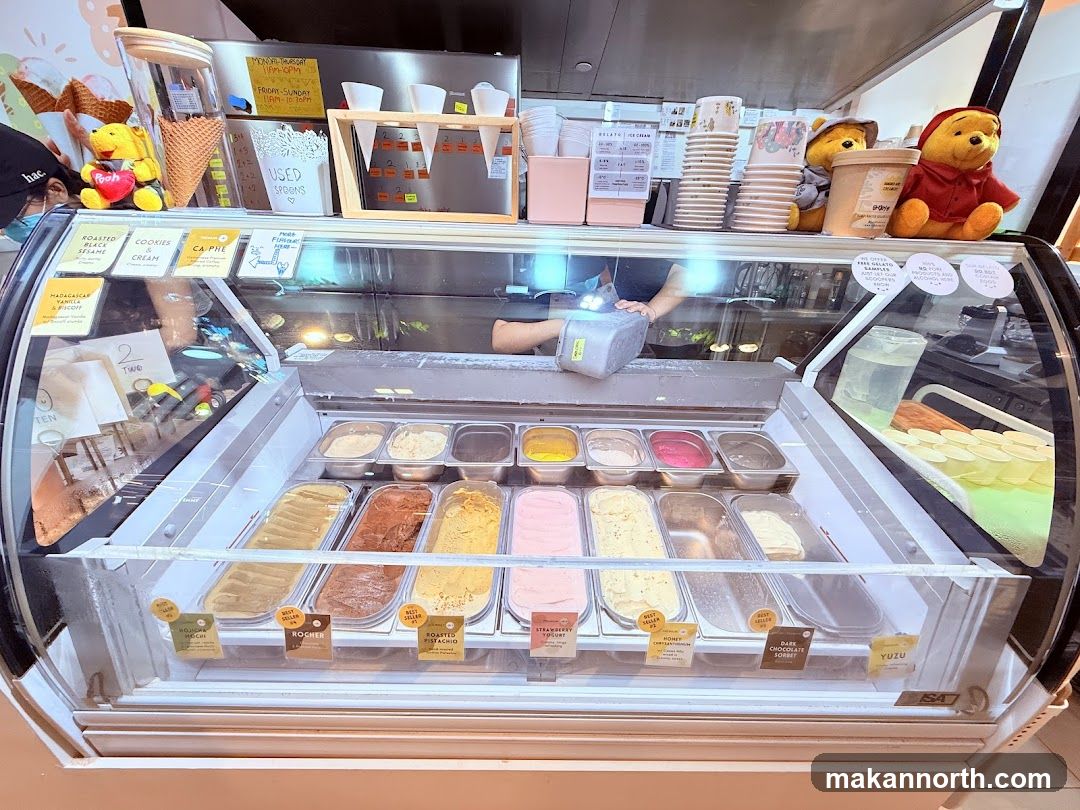 Hundred Acre Creamery (Sembawang) | Crafted Gelato, Waffles & Desserts