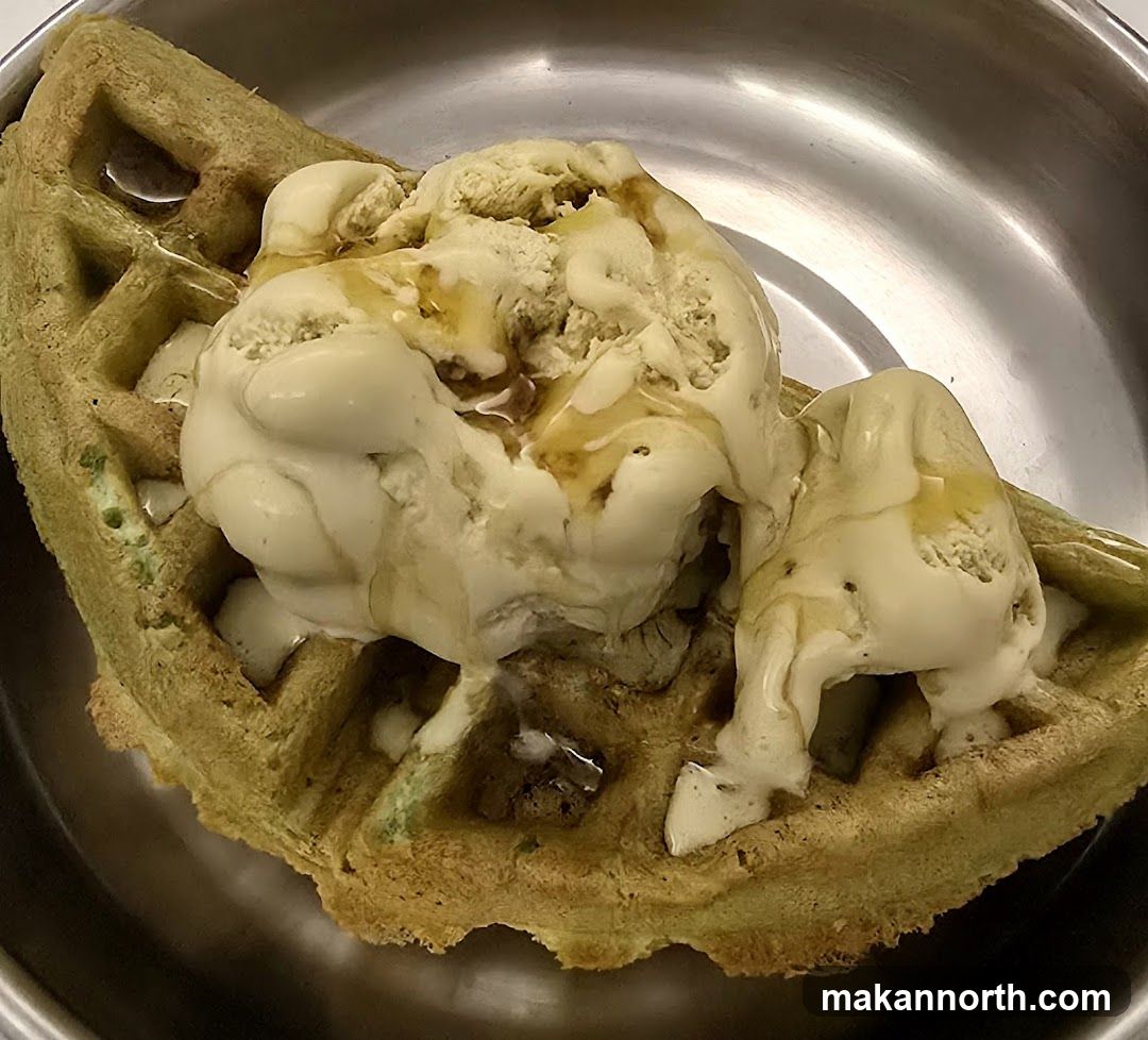 Matcha Waffle with Ice Cream