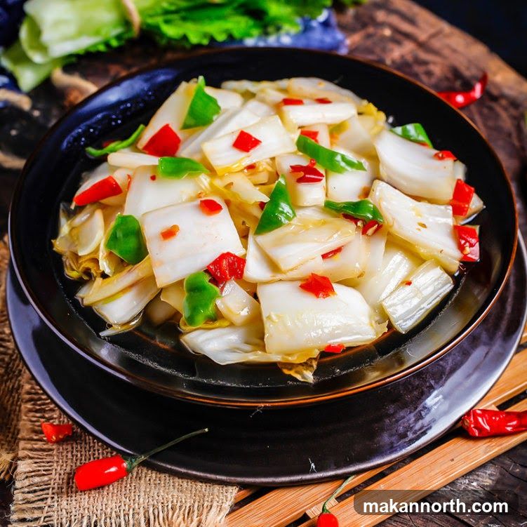 Stir-fried Cabbage with Peppers
