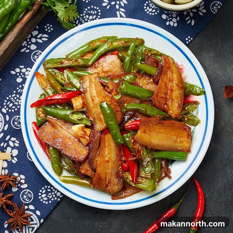 Spicy Pork Belly with Green Peppers