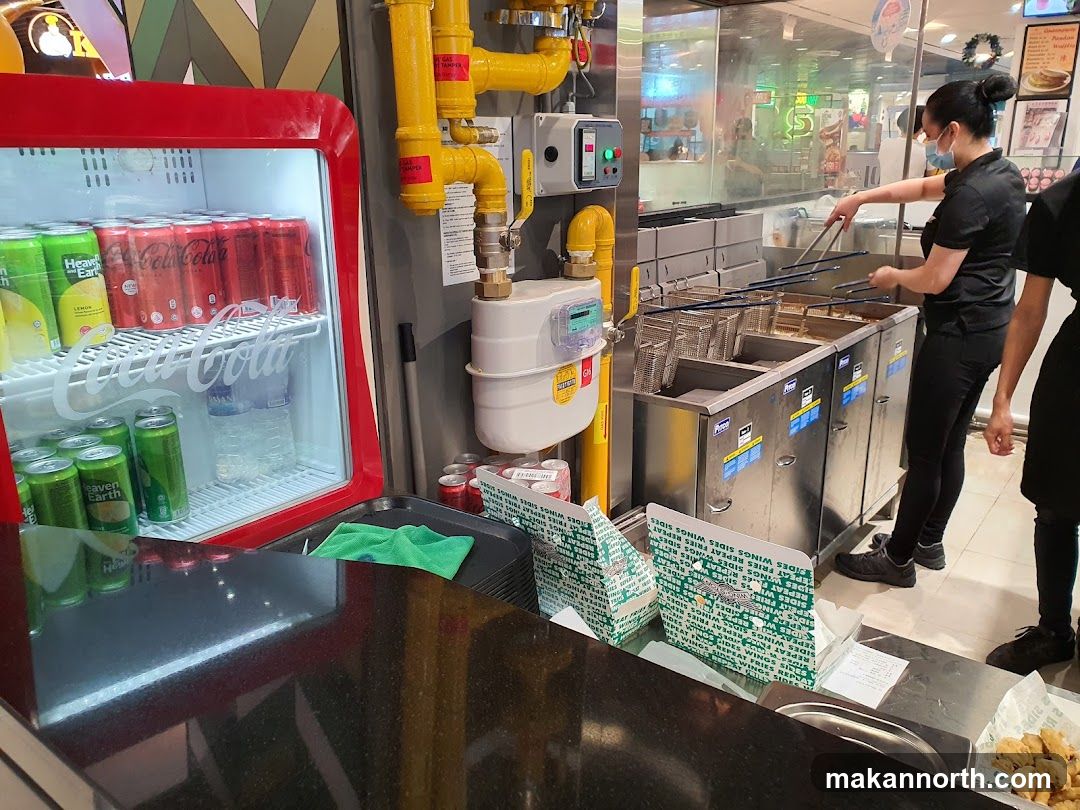 Fast Food Kitchen