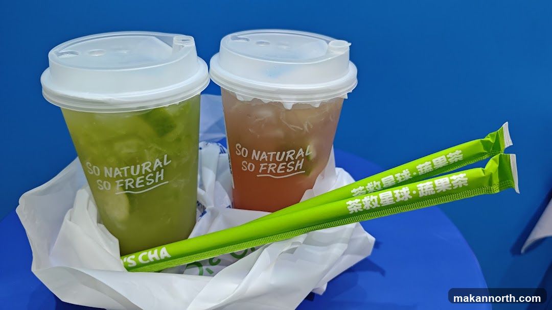 Two drinks with straws