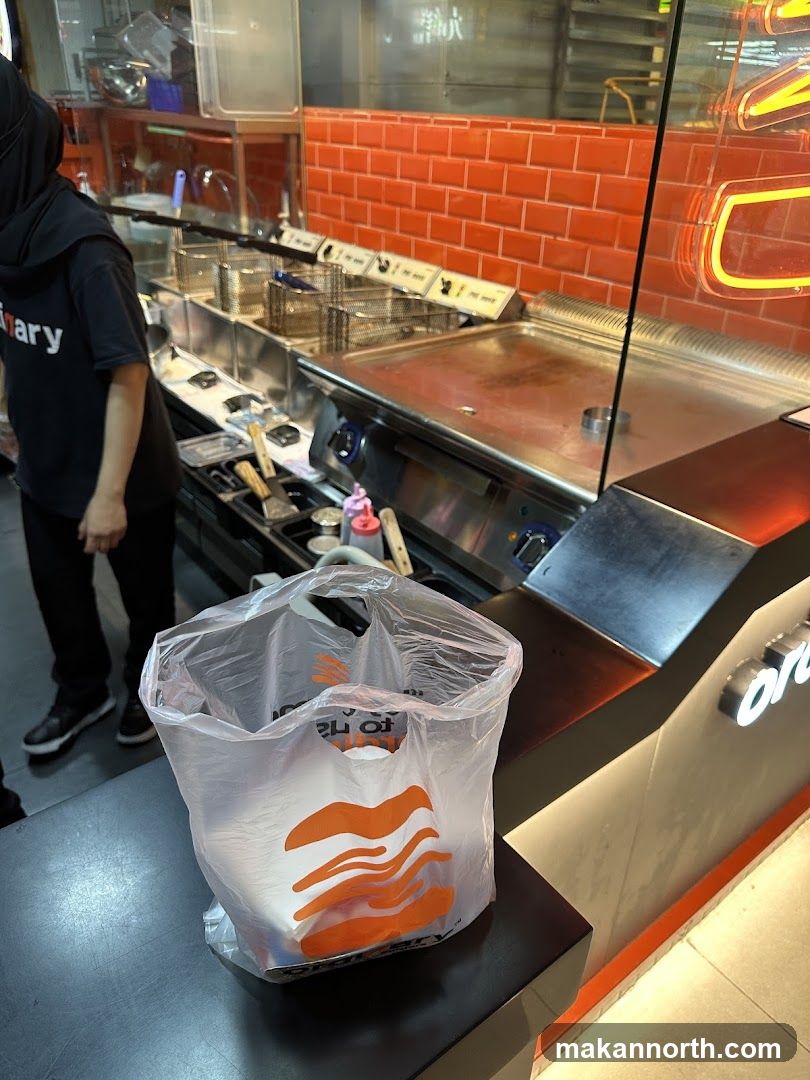 Takeaway Bag at Counter
